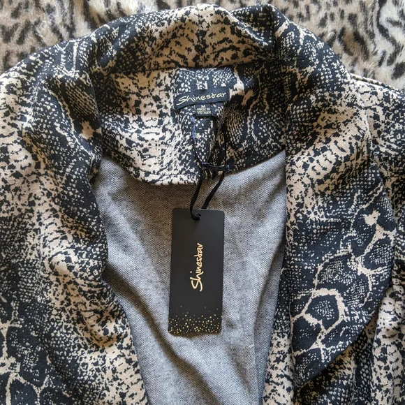 NWT snake print trench jacket - Picture 4 of 9